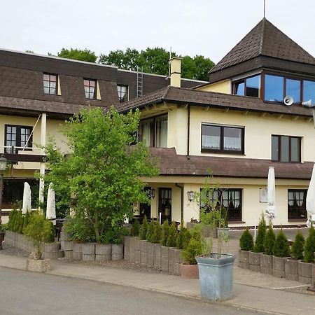 Landhotel Zum Doppeldecker Kirchen  Esterno foto